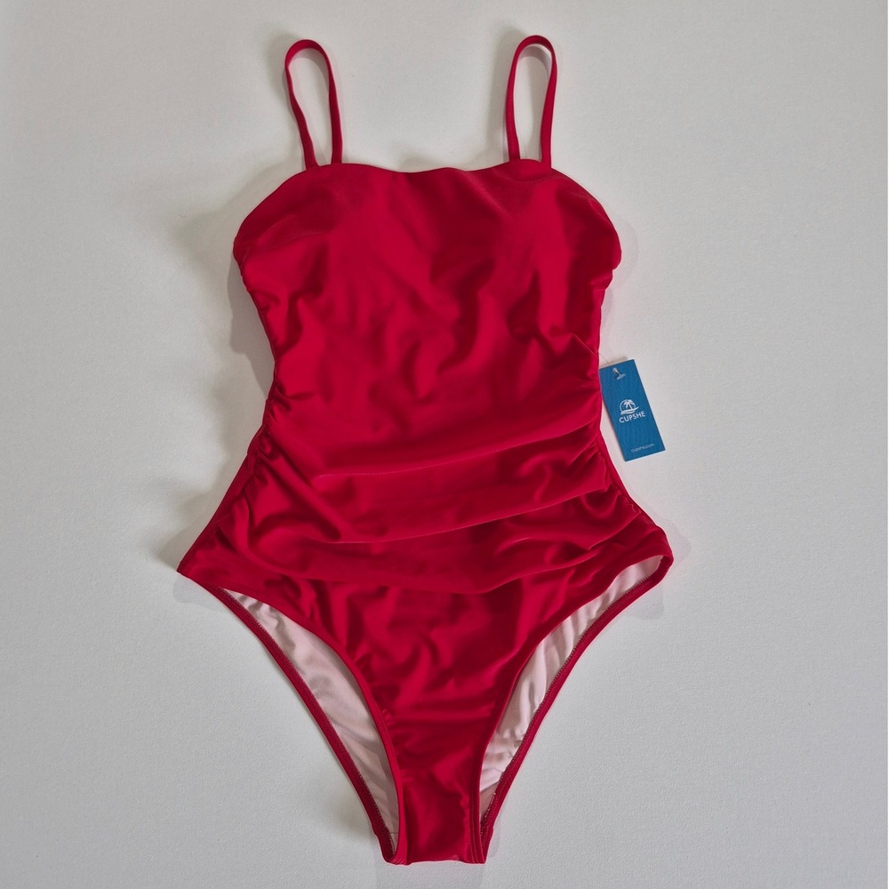 Cupshe Womens Red Ruched One Piece Swimsuit Size M NEW
